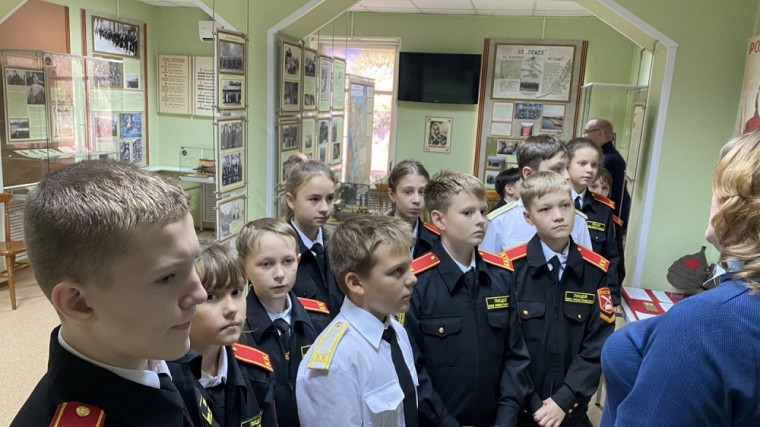 День в музее для российских кадет.